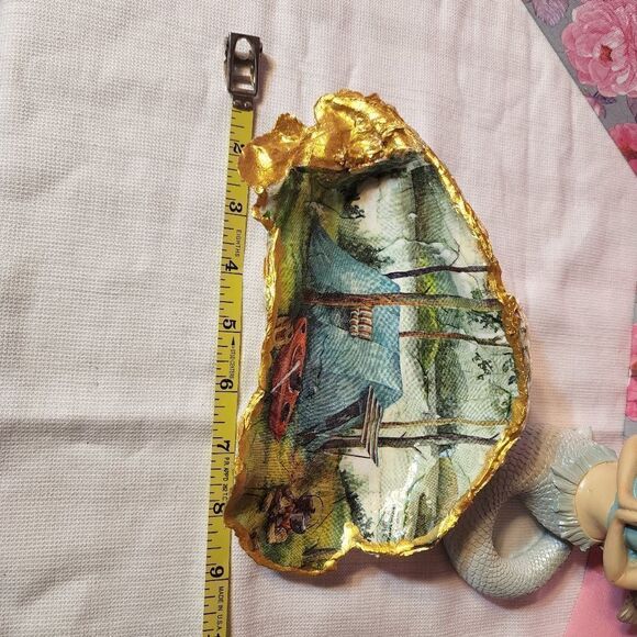 Decoupage Oyster Shell   - Picture 3 of 4